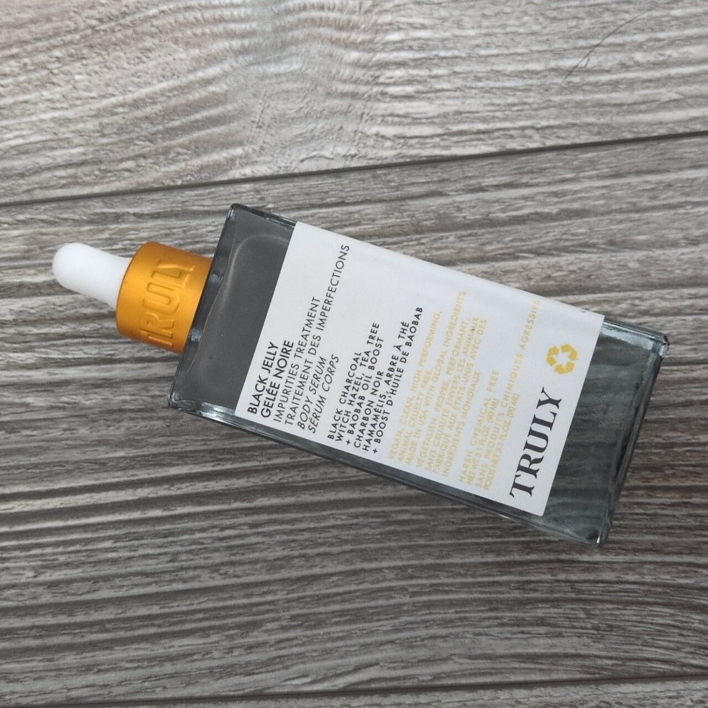 TRULY Black Jelly Impurities Treatment 90 ml NEW